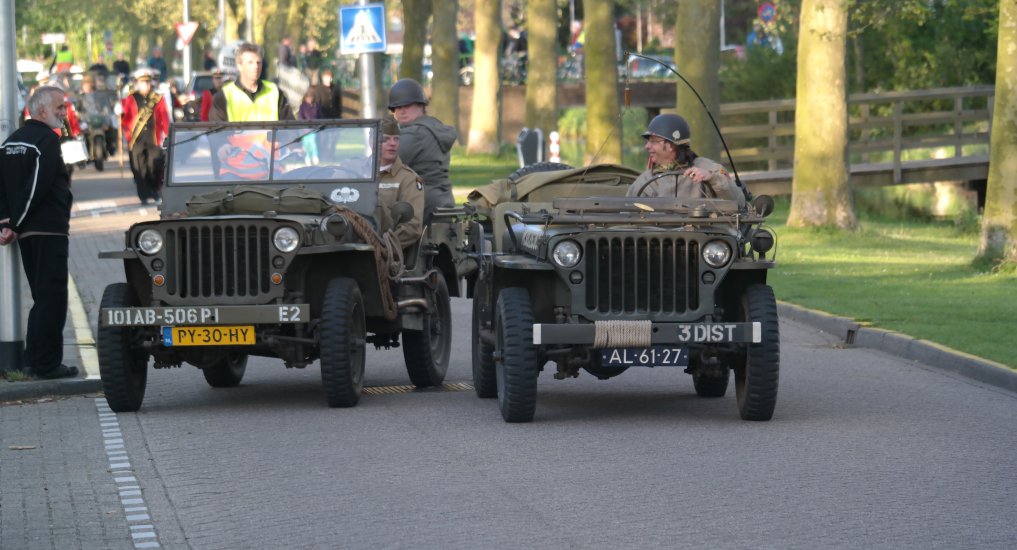 Bevrijdingsoptocht en Taptoe.