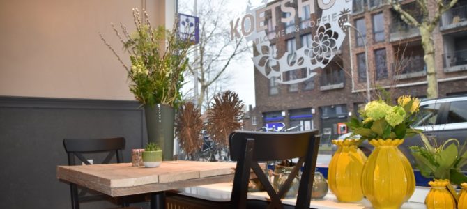 Koetshuys Bloemen & Koffie. Koetshuys Bloemen & Koffie.