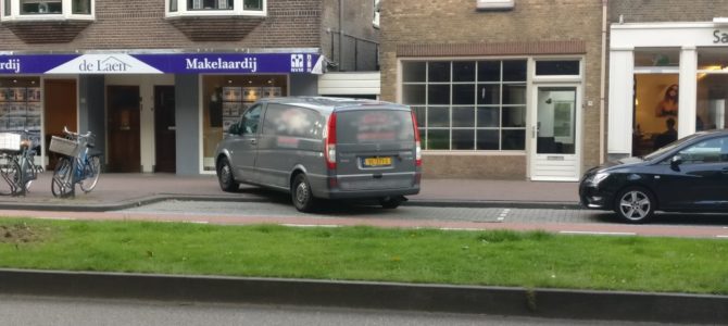 Bloemenwinkel op de Oostlaan. Bloemenwinkel op de Oostlaan.