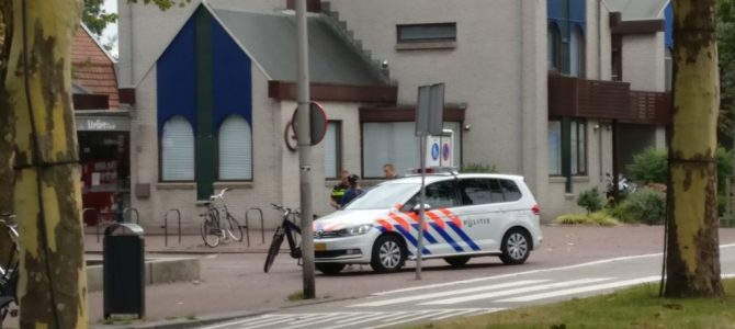 Speedbike aangehouden op Oostlaan. Speedbike aangehouden op Oostlaan.