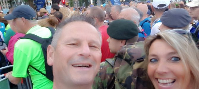 Pijnackernaren naar hun zin bij Vierdaagse. Pijnackernaren naar hun zin bij Vierdaagse.