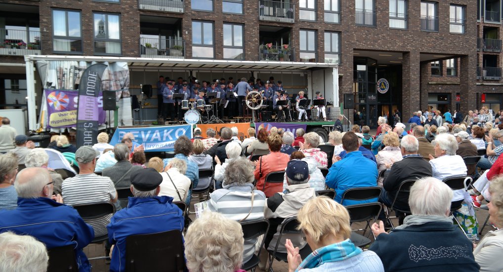 Shantykoren in het centrum.