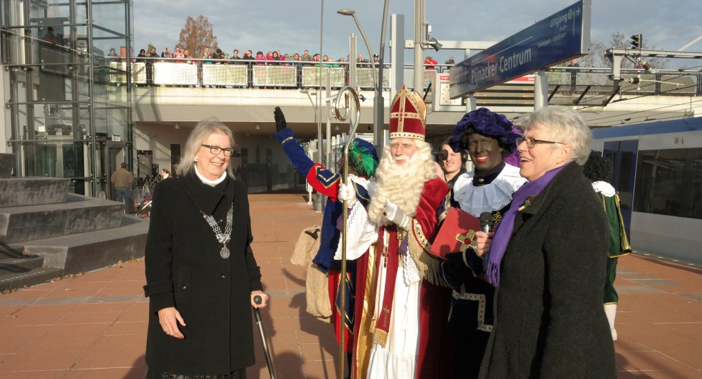 Gezellige intocht Sinterklaas Pijnacker.