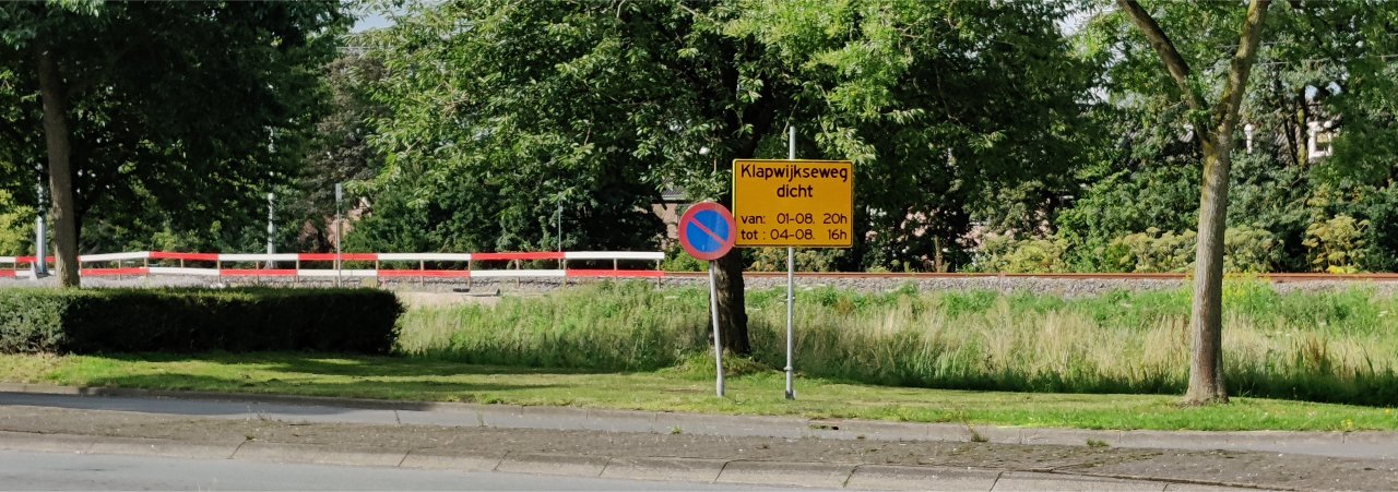 Klapwijkseweg afgesloten.