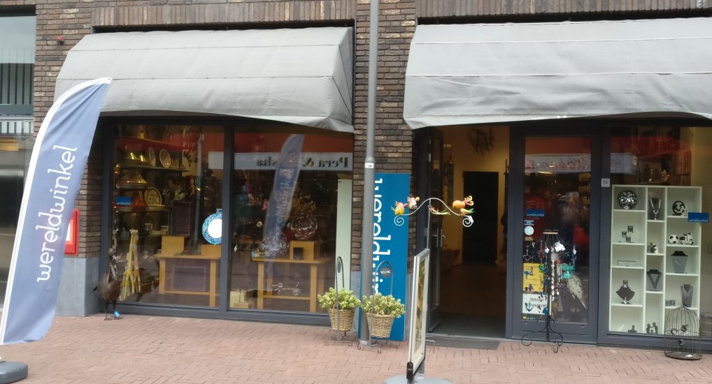 Wereldwinkel Pijnacker zoekt vrijwilligers.