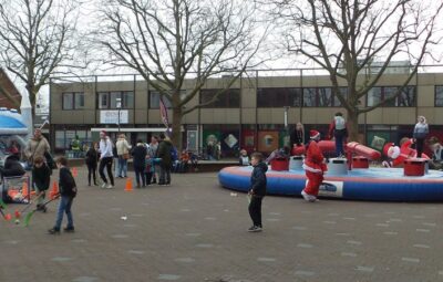 T4T Winterdorp op het Raadhuisplein