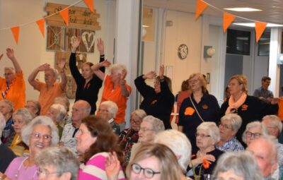 Oranjemiddag in de Acker