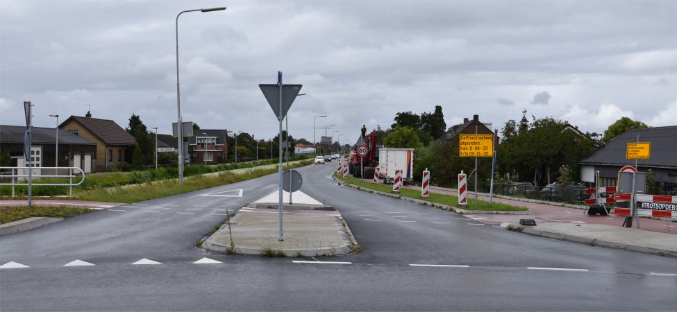 Werk Delftsestraatweg gaat door.