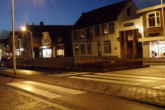 03-01-2012_oversteek_oostlaan