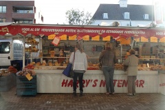 12-09-2012_weekmarkt