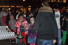 25-10-2013_halloween_optocht